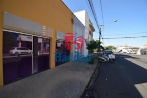 SALA COMERCIAL / 2 REPARTIÇÕES Ref: 6420