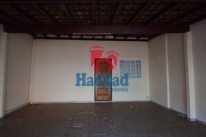 CASA A VENDA EM OTIMA LOCALIZAÇÃO. Ref: 6788