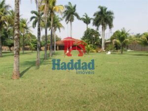 CASA COM PISCINA EM TERRENO DE 5.250 m² EM BIRIGUI SP Ref: 11464