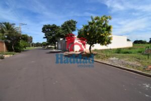 MEIO LOTE A VENDA Ref: 14268