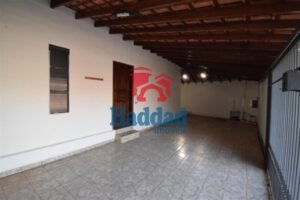 CASA NO TOSELAR COM 3 DORMITORIOS. Ref: 14503