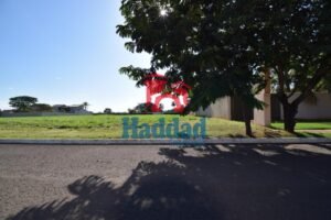 1209,06 M² CONDOMÍNIO FECHADO Ref: 15055