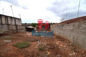 TERRENO RESIDENCIAL/COMECIAL À VENDA Ref: 15139