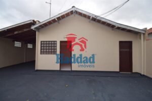 CASA PARA VENDA COM DUAS VAGAS DE GARAGEM Ref: 15276