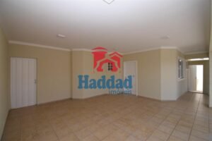 LINDA CASA EM CONDOMINIO FECHADO Ref: 15421