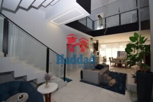 SOBRADO EM CONDOMÍNIO FECHADO Ref: 15448