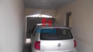 SOBRADO COM LOCALIZAÇÃO PRIVILEGIADA NO CENTRO. Ref: 2181