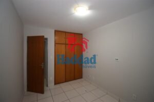 ÓTMO APARTAMENTO EM FRENTE  A PRAÇA  DO POVO NO PRIMEIRO ANDAR-DISPONIVEL PARA LOCAÇÃO NO CENTRO !! Ref: 6753 - DSC_0016