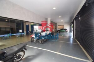 SALÃO COMERCIAL AO LADO DA GALERIA EM BIRIGUI Ref: 7640