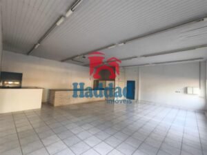 GALPAO PARA COMERCIO/INDUSTRIA/ LOJA/CONCECIONARIA/DEPOSITO EM POSIÇAO PRIVILEGIADA Ref: 9669