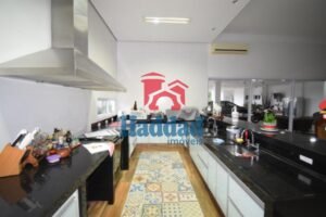 EXCELENTE CASA EM CONDOMINIO FECHADO DE ALTO PADRÃO Ref: 10805 - F14532J
