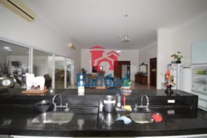 EXCELENTE CASA EM CONDOMINIO FECHADO DE ALTO PADRÃO Ref: 10805 - F14532L