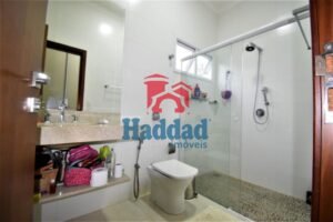 EXCELENTE CASA EM CONDOMINIO FECHADO DE ALTO PADRÃO Ref: 10805 - F14532X