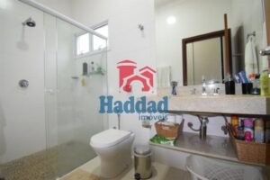EXCELENTE CASA EM CONDOMINIO FECHADO DE ALTO PADRÃO Ref: 10805 - F14532AC