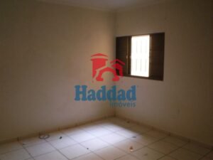 CASA EM BOA LOCALIZAÇÃO PARA INVESTIMENTO Ref: 10937 - F06592L