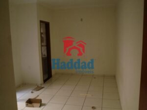 CASA EM BOA LOCALIZAÇÃO PARA INVESTIMENTO Ref: 10937 - F06592M