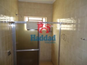 CASA COM PISCINA EM TERRENO DE 5.250 m² EM BIRIGUI SP Ref: 11464 - DSC08592