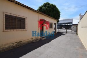 IMOVEL EM RUA COMERCIAL COM ALTO FLUXO Ref: 12471 - F12866F