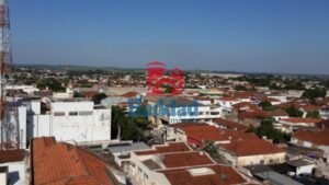 APARTAMENTO AMPLO NO CENTRO DE BIRIGUI Ref: 12795 - F11774U
