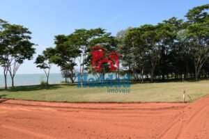 O melhor e mais completo Loteamento Fechado às margens da Represa da Usina Nova Avanhandava já estamos vendendo !!! Procure nossos corretores para comprar seu lote. Ref: 13220 - DSC_0026