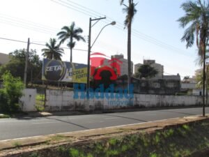 EXCELENTE TERRENO Á VENDA PRÓXIMO AO CENTRO DA CIDADE!! Ref: 13776