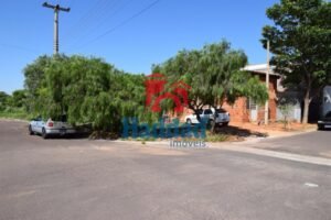 TERRENO DE ESQUINA A VENDA NO PORTAL 2 Ref: 13875