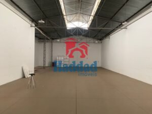 BARRACÃO NO CENTRO DA CIDADE DE BIRIGUI, ÓTIMO PARA DIVERSOS TIPOS DE ATIVIDADES. Ref: 13921 - Imagem do WhatsApp de 2023-12-20 à(s) 11