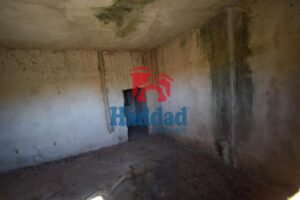 SALÃO COMERCIAL E EDÍOCULA SEM TERMINAREDÍCULA NO FUNDO COM UM QUARTO UM WC E VARANDA, SEM TERMINAR, NA FRENTE SALÃO COMERCIAL, SEM TERMINAR E SEM PORTA Ref: 14108 - DSC_0151