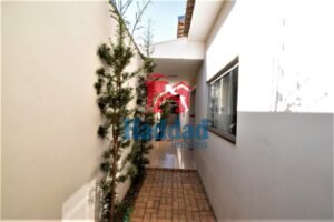 LINDA CASA A VENDA, ACABAMENTO MUITO BOM Ref: 14273 - F14079T