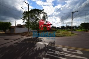 ESQUINA / RESIDENCIAL OU COMERCIAL Ref: 14344