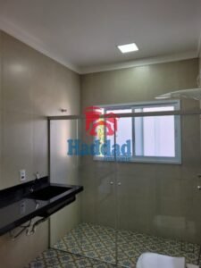 EXCELENTE OPORTUNIDADE – CASA MODERNA NA VILA GUANABARA Ref: 14725 - 19