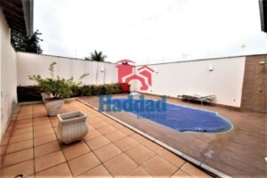 BELISSIMA CASA, ÓTIMA LOCALIZAÇÃO, BAIRRO PROXIMO AO CENTRO, 3 DORMITÓRIOS, SENDO 1 SUÍTE, 4 VAGAS, ÓTIMA AREA DE LAZER…!! Ref: 14728 - DSC_0031