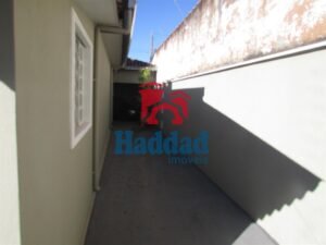 CASA BOA EM BAIRRO COM FACILASSESSO A CIDADE Ref: 14759 - IMG_2861