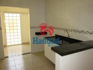 CASA MUITO BOA À VENDA, ÓTIMA LOCALIZAÇÃO Ref: 14962 - F10304G