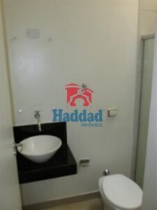 CASA MUITO BOA À VENDA, ÓTIMA LOCALIZAÇÃO Ref: 14962 - F10304I