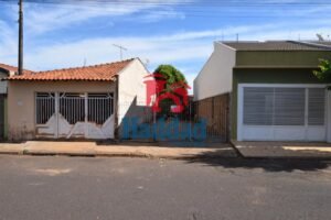 MEIO TERRENO A VENDA NO SÃO CONRADO Ref: 14980