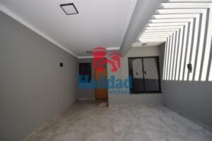 CASA VERDE AMARELA 3 QUARTOS, SENDO 1 SUÍTE Ref: 15023