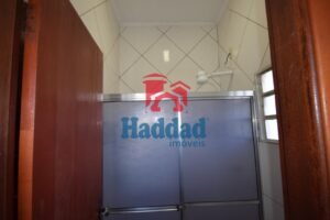 BELO SOBRADO ESQUINA EM RUA BASTANTE MOVIMENTADA… Ref: 15030 - DSC_0024