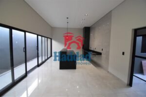 CASA NOVINHA. OK PARA FINANCIAMENTO, ACABAMENTO DIFENCIADO, LOCALIZAÇÃO PRIVELGIADA… Ref: 15287 - DSC_0080