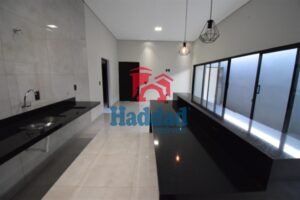 CASA NOVINHA. OK PARA FINANCIAMENTO, ACABAMENTO DIFENCIADO, LOCALIZAÇÃO PRIVELGIADA… Ref: 15287 - DSC_0084