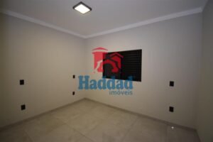 CASA NOVINHA. OK PARA FINANCIAMENTO, ACABAMENTO DIFENCIADO, LOCALIZAÇÃO PRIVELGIADA… Ref: 15287 - DSC_0087