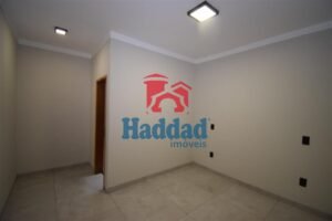 CASA NOVINHA. OK PARA FINANCIAMENTO, ACABAMENTO DIFENCIADO, LOCALIZAÇÃO PRIVELGIADA… Ref: 15287 - DSC_0090