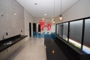 CASA NOVINHA. OK PARA FINANCIAMENTO, ACABAMENTO DIFENCIADO, LOCALIZAÇÃO PRIVELGIADA… Ref: 15288 - DSC_0062