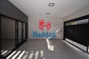 CASA NOVINHA. OK PARA FINANCIAMENTO, ACABAMENTO DIFENCIADO, LOCALIZAÇÃO PRIVELGIADA… Ref: 15289 - DSC_0100