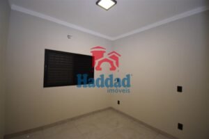 CASA NOVINHA. OK PARA FINANCIAMENTO, ACABAMENTO DIFENCIADO, LOCALIZAÇÃO PRIVELGIADA… Ref: 15289 - DSC_0106