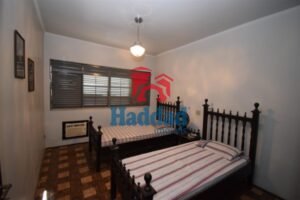 CASA À VENDA NO CENTRO Ref: 15295