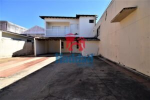 IMÓVEL EM EXCELENTE LOCALIZAÇÃO Ref: 15325