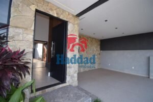 CASA NOVA EM CONDOMÍNIO FECHADO Ref: 15370