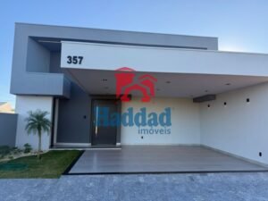 CASA NOVINHA, OK PARA FINANCIAMETO Ref: 15385