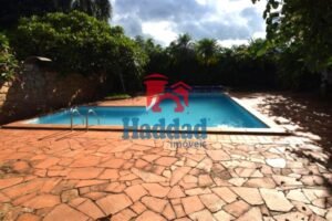 REFÚGIO PARTICULAR, CASA DE ALTO PADRÃO COM ECOSSISTEMA PRIVATIVO E LAZER COMPLETO PRA FAMILIA Ref: 15540